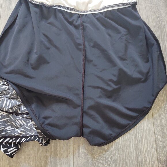 NWOT Maxine of Hollywood Romper/Jumper One Piece Swimsuit Tank and Shorts Style - Picture 12 of 12